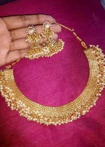 Golden Necklace and Earring Set