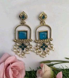 Stylish Traditional Jhumka