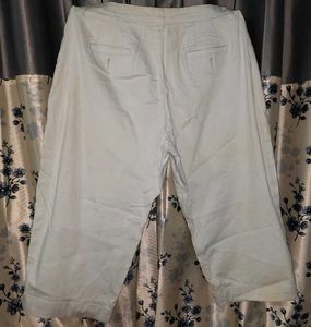 Capri Pants