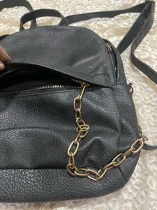 mini backpack for traveller