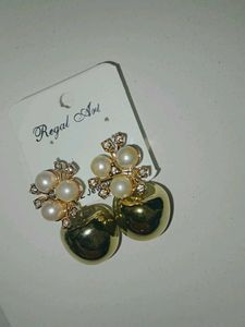 Elegant Golden Pearl Drop Earrings