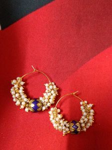 Earings