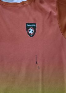 Sports wear t shirt