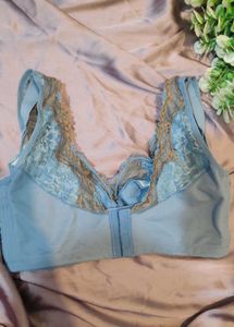 lace bra