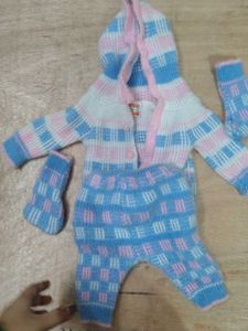 Cute Baby Knit Outfit