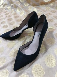 H&amp;M Pure Suede Leather Pumps 3Inches