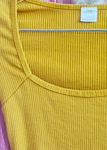 Ribbed Body Fitted Top