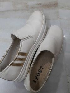 White Casual Sneakers