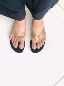 Fashionable Women Sandal Heel For Girls