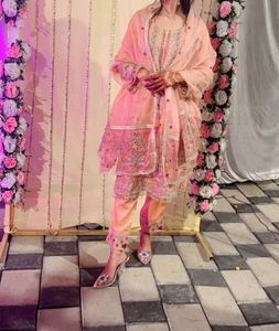 Pakistani Suits Set