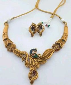 Golden Wedding Season Special Necklace Set