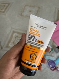 Dr Sheths Kesar & Kojic Acid Sunscreen