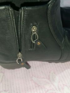 Black Boot For Women