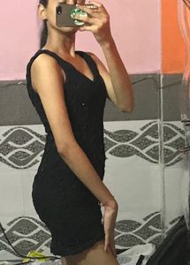 BLACK DRESS