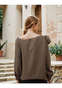 🌸 Shein Boat Neck Floral Applique Loose Fit Top