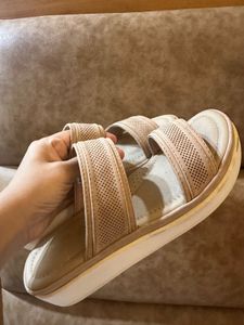 Original Beige Bata Comfit Sandals