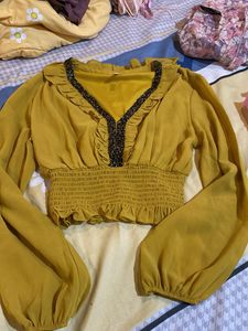 never used crop top
