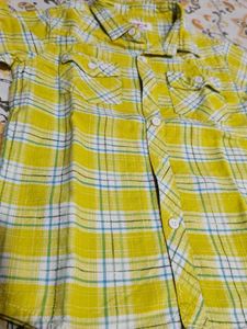 Boy&#39;s Plaid Shirt