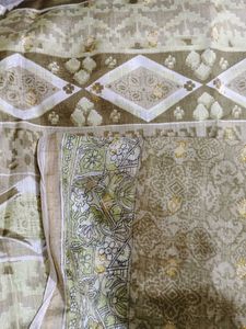 Stiff Pleats Gold Print Cotton Silk Saree