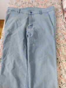 Light Wash Denim Jeans