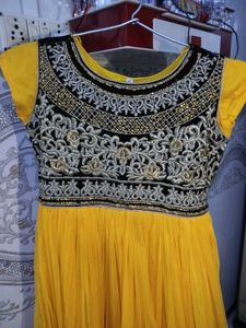 Elegant Yellow Ethnic Gown