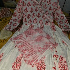 Women Cotton Dupatta Sets