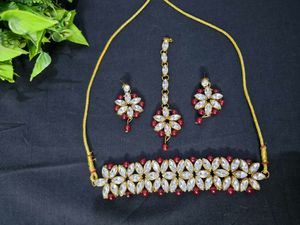 Kundan Choker Necklace With Earrings