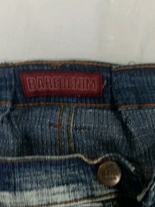 Bare Women Jeans Capri