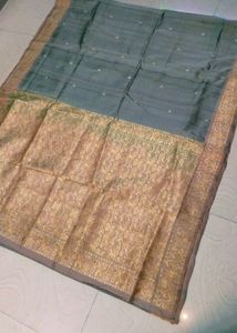 Nice Grey Colour Gadwal Saree
