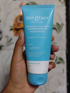 Dot &amp; Key Moisturizer