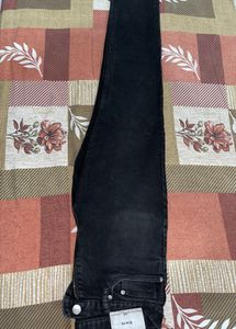 H&M Slim Fit Black Jeans