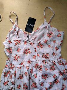 Floral Print Cut-Out A-Line Dress 👗