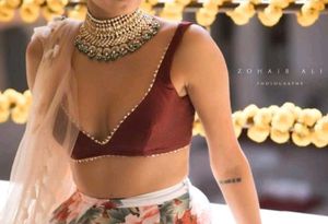 Non Padded Silk Deep Neck Back Hook Blouse