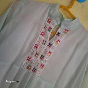 Elegant Embroidered Kurta Top
