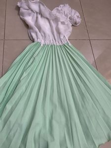 Kids Pleated Frock(6-8) Small