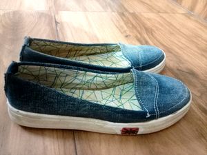 Women Blue Denim Shoes