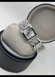 Guess Ladies Watch New Stock