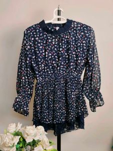 Floral Print Pleated Blouse