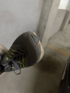 Nike Sneakers - Grey