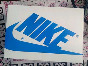 Women Sneakers