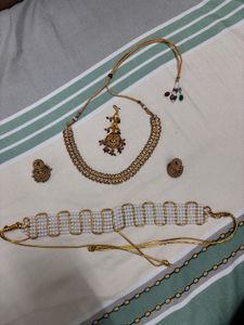 Elegant Necklace & Earring Set