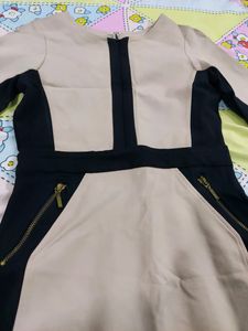 AND women Solid Round neck Dress