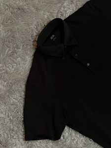Uniqlo black polo