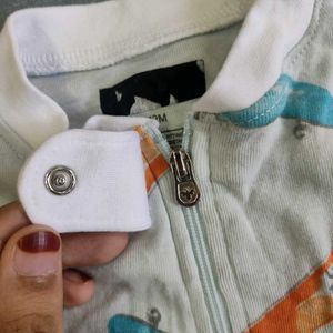 Burt&#39;s Bees Baby Zipper Romper ♥️