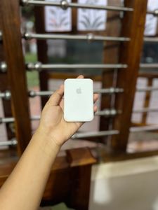 Iphone Magnetic Power Bank