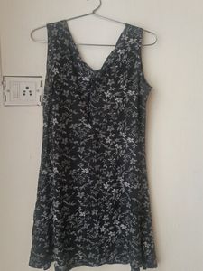 Floral Print Sleeveless Dress