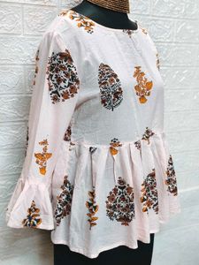 Jaipuri Floral Print Mini Cotton Kurta + Freebie