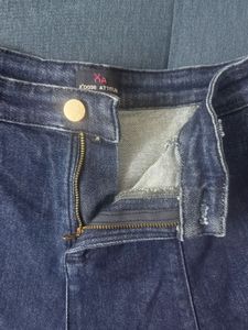 Frayed Hem Denim Skirt