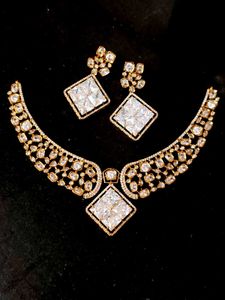 Priya Ad Necklace