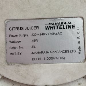 Vintage Whitetone Citrus Juicer